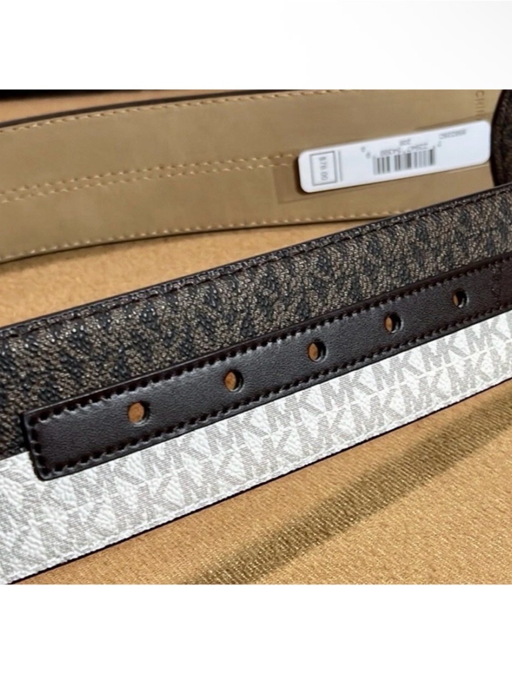 Michael Kors MK Monogram Logo Wide Belt Size Small NWT Neutral Colorblock 34" - Picture 5 of 7